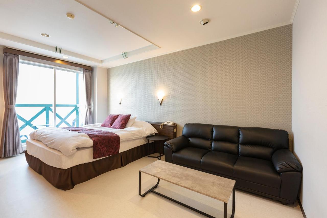 Hotel Liberty Matsuyama (Adults Only) מראה חיצוני תמונה